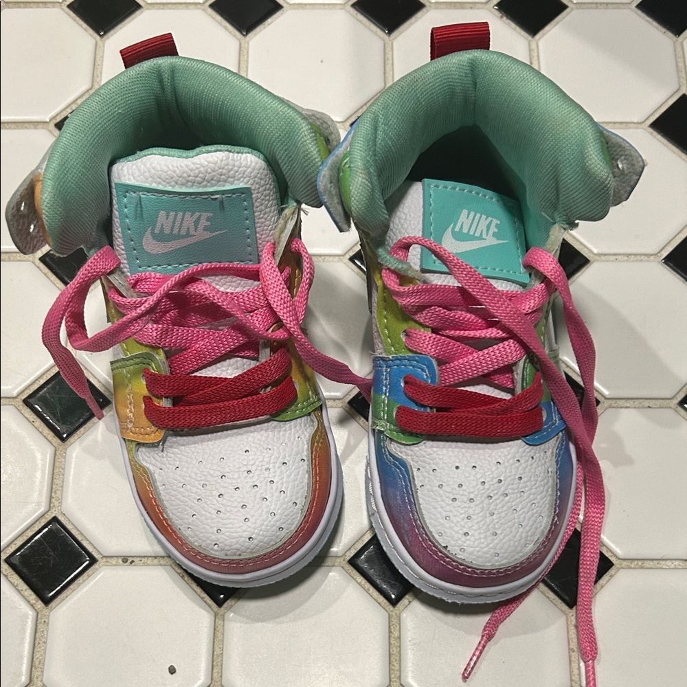 Nike Kids Colorful Sneakers with Pink and Red Accents